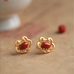 Redagate auspicious lock sterling silver earrings